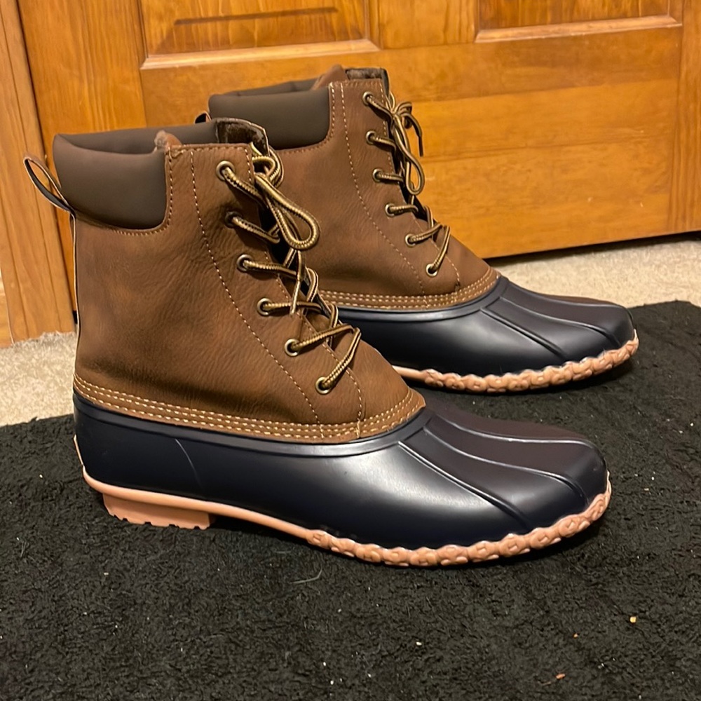 Weatherproof Vintage Boots size 12